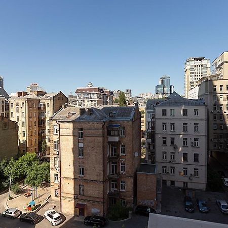 Apartment Elegant Kyiv Exterior foto